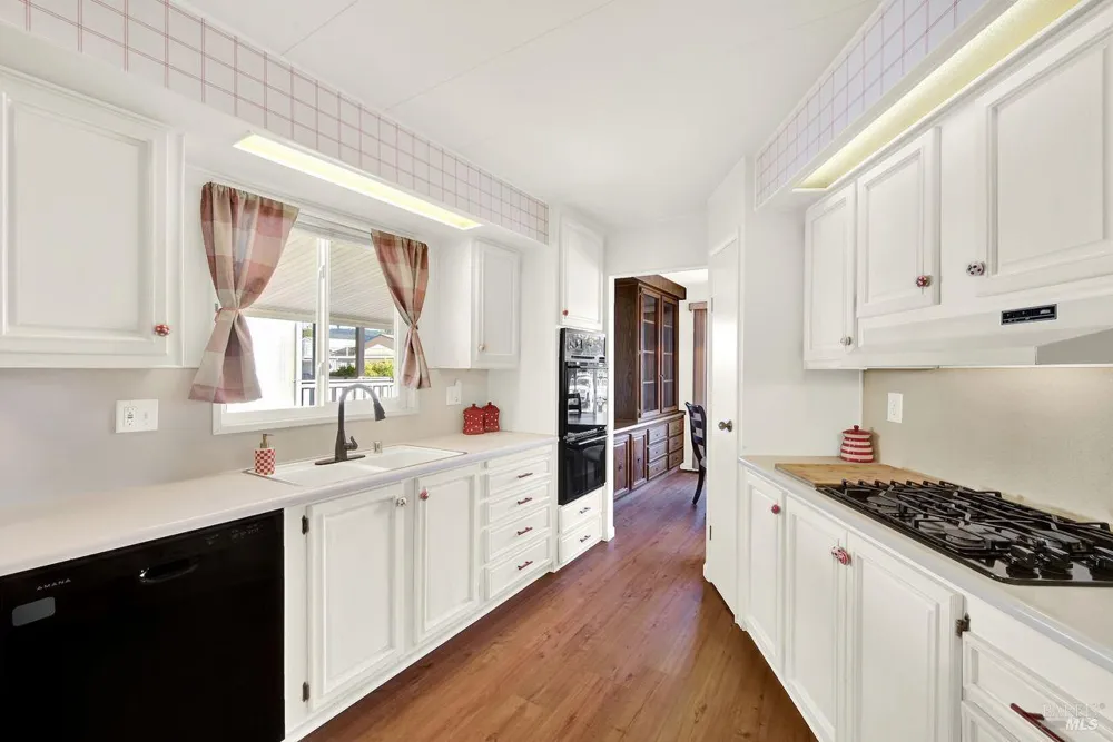 132 Cabana Drive Napa, CA 94558