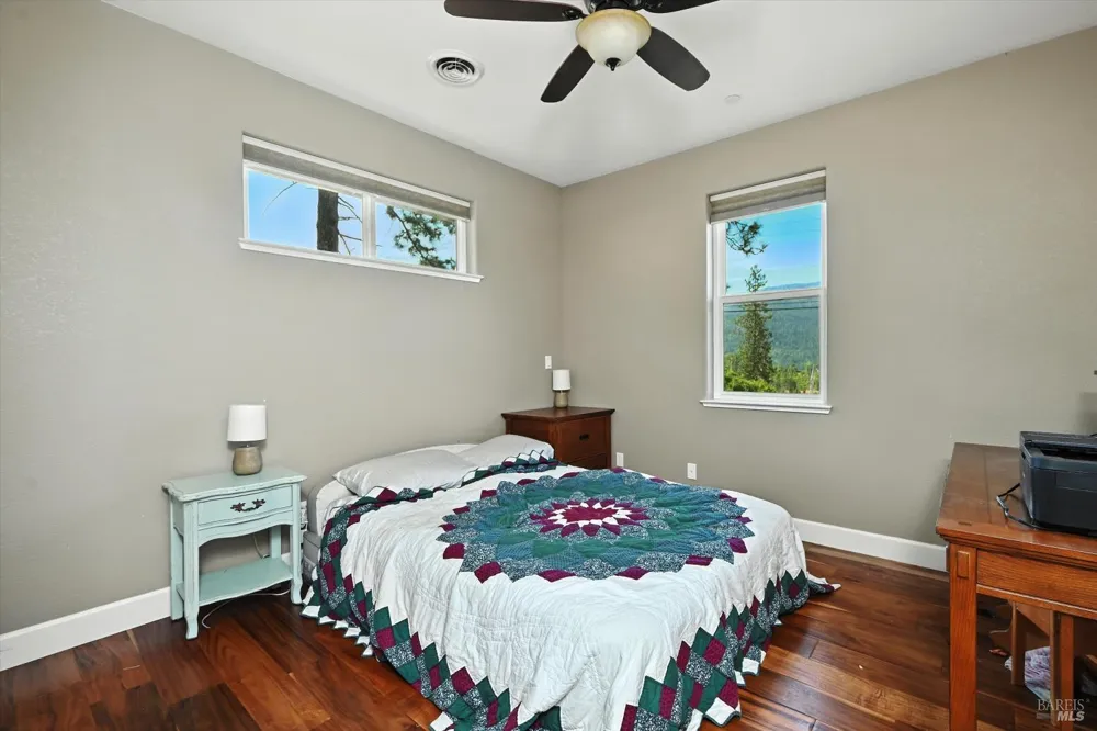 9482 Hoberg Drive S Cobb, CA 95426