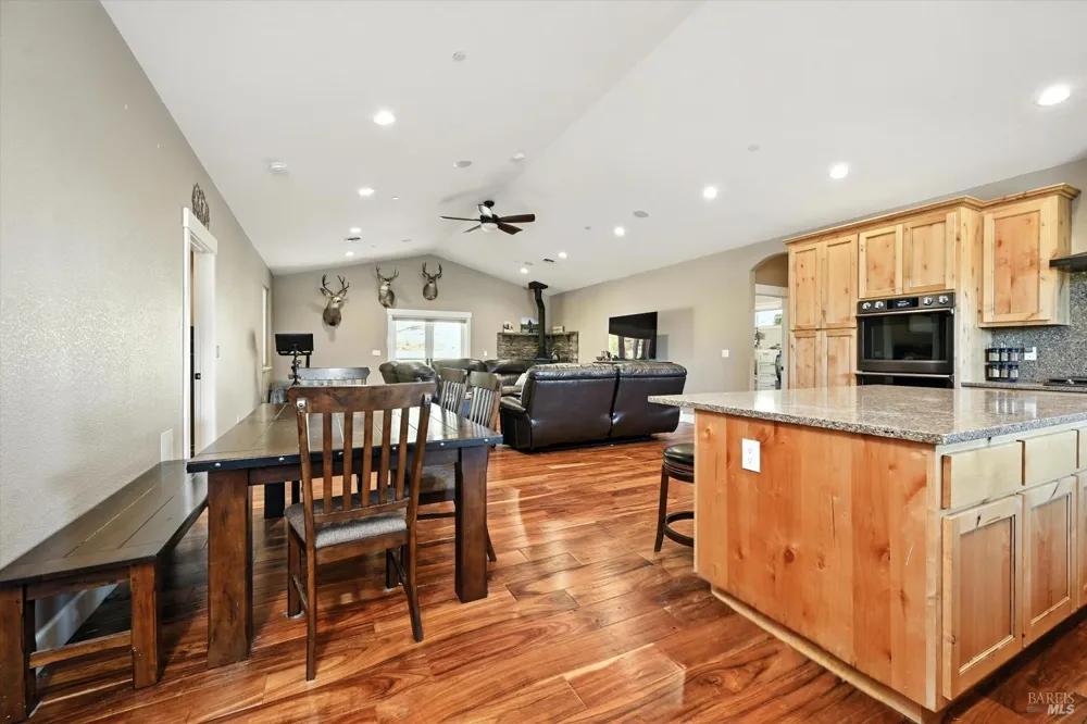 9482 Hoberg Drive S Cobb, CA 95426