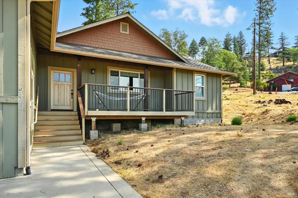 9482 Hoberg Drive S Cobb, CA 95426