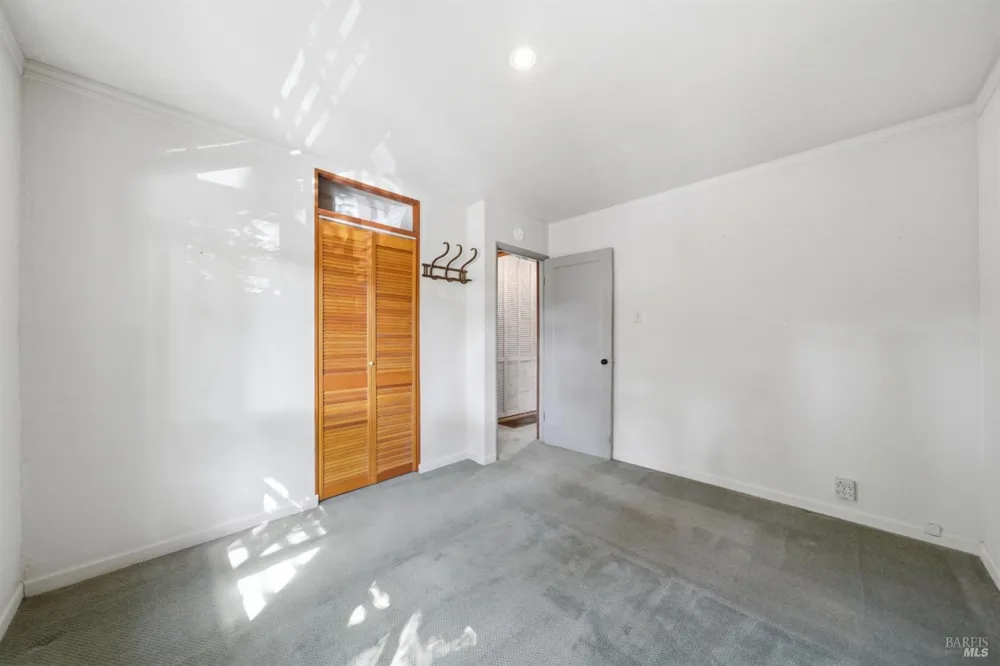 9222 Argonne Way Forestville, CA 95436