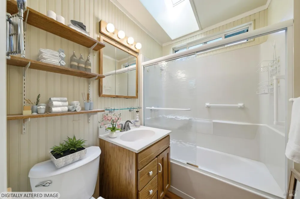 9222 Argonne Way Forestville, CA 95436