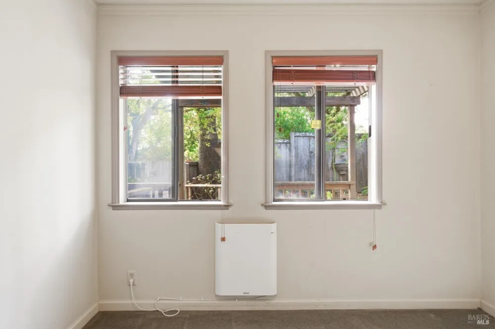 9222 Argonne Way Forestville, CA 95436