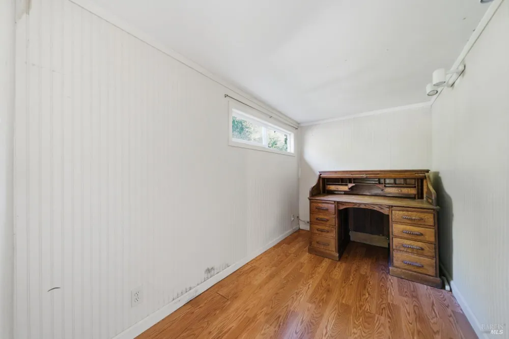 9222 Argonne Way Forestville, CA 95436