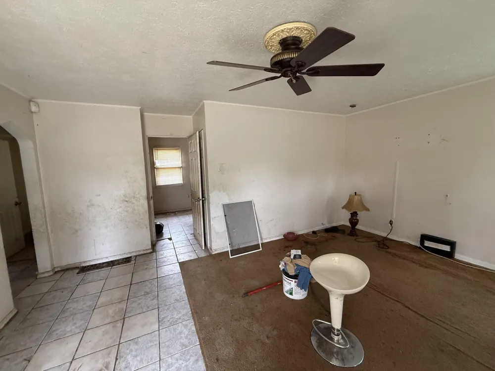 1224 Clay Street Gary, IN 46403