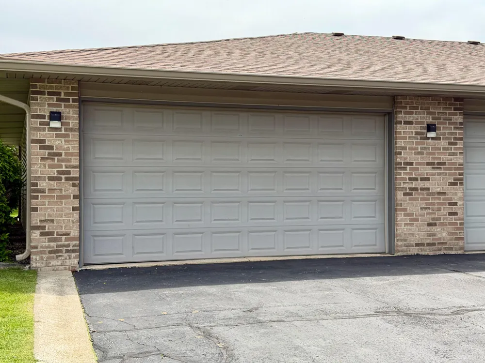 1385 Young Drive Crown Point, IN 46307