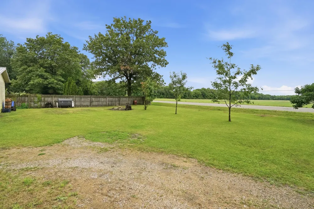 9978 388 W Lake Village, IN 46349