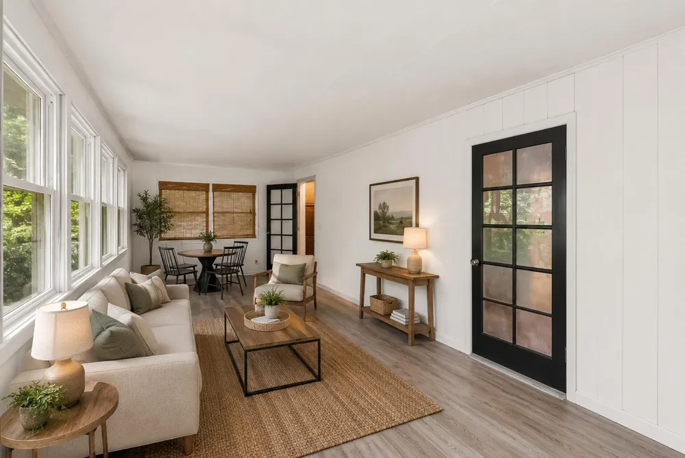 208 Ardmore Avenue La Porte, IN 46350