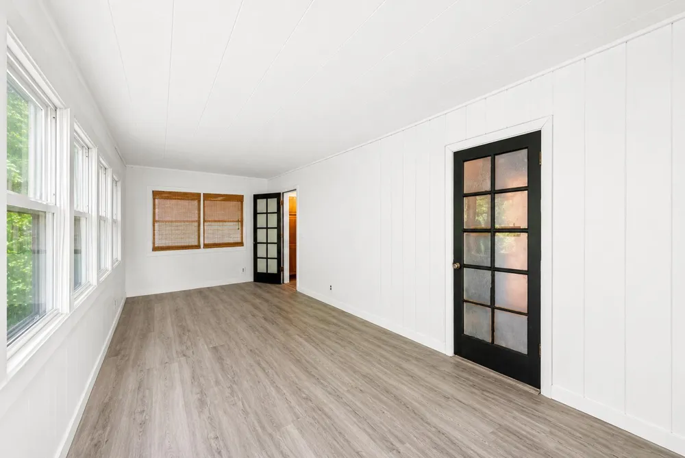 208 Ardmore Avenue La Porte, IN 46350
