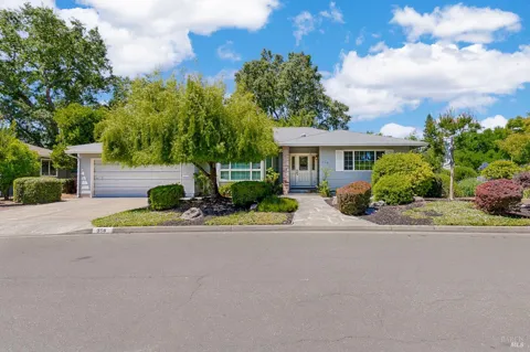 358 Twin Lakes Drive