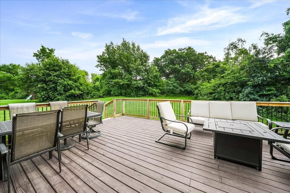 8751 Bridgewater Court Crown Point, IN 46307