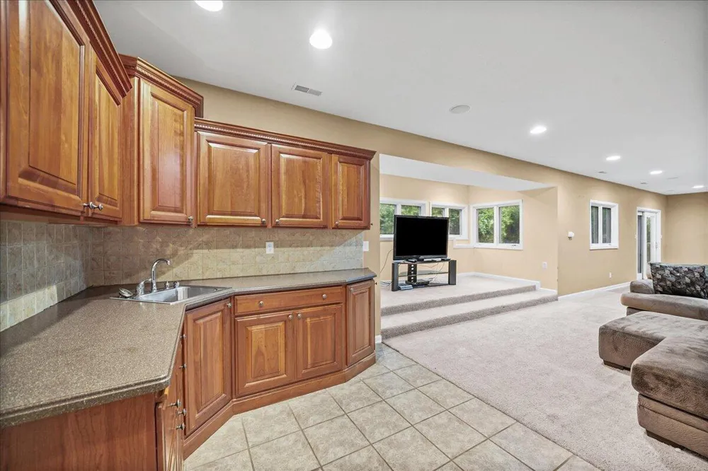 8751 Bridgewater Court Crown Point, IN 46307