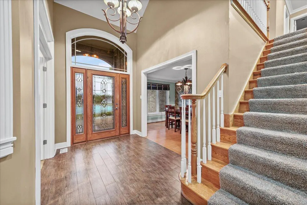 8751 Bridgewater Court Crown Point, IN 46307