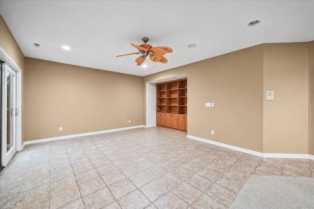 8751 Bridgewater Court Crown Point, IN 46307