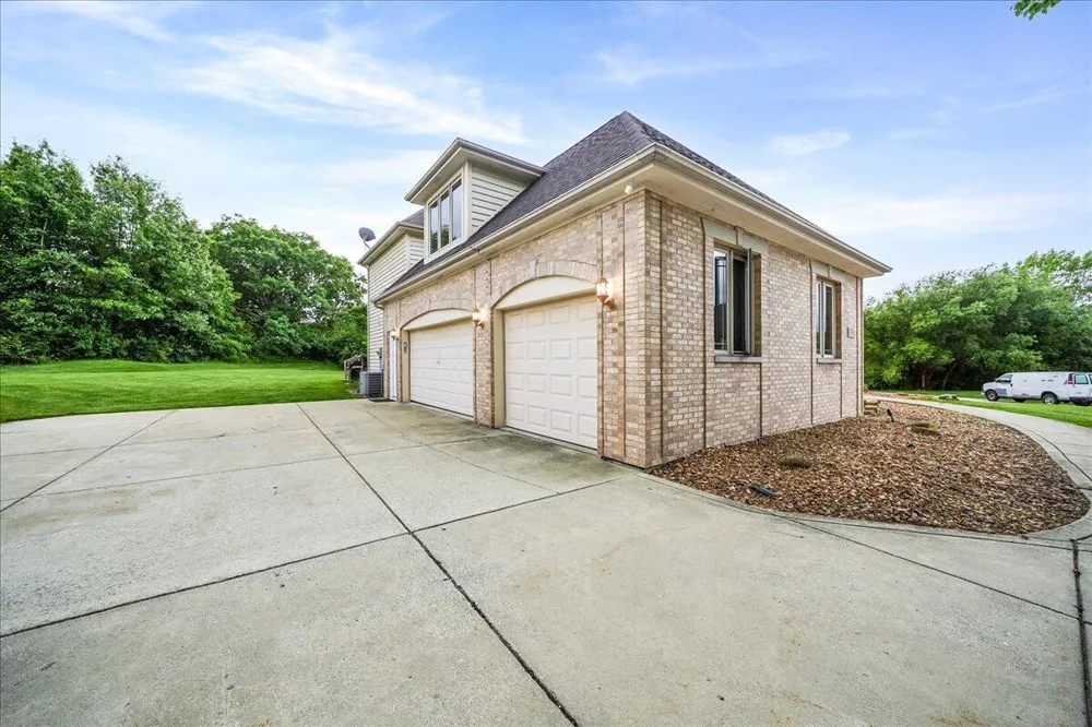 8751 Bridgewater Court Crown Point, IN 46307