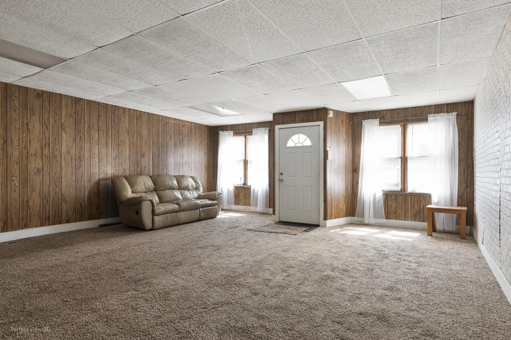 4916 Northcote Avenue East Chicago, IN 46312
