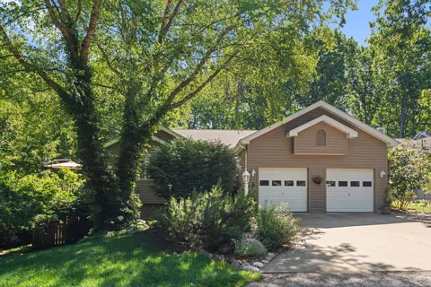 30 Bristol Drive