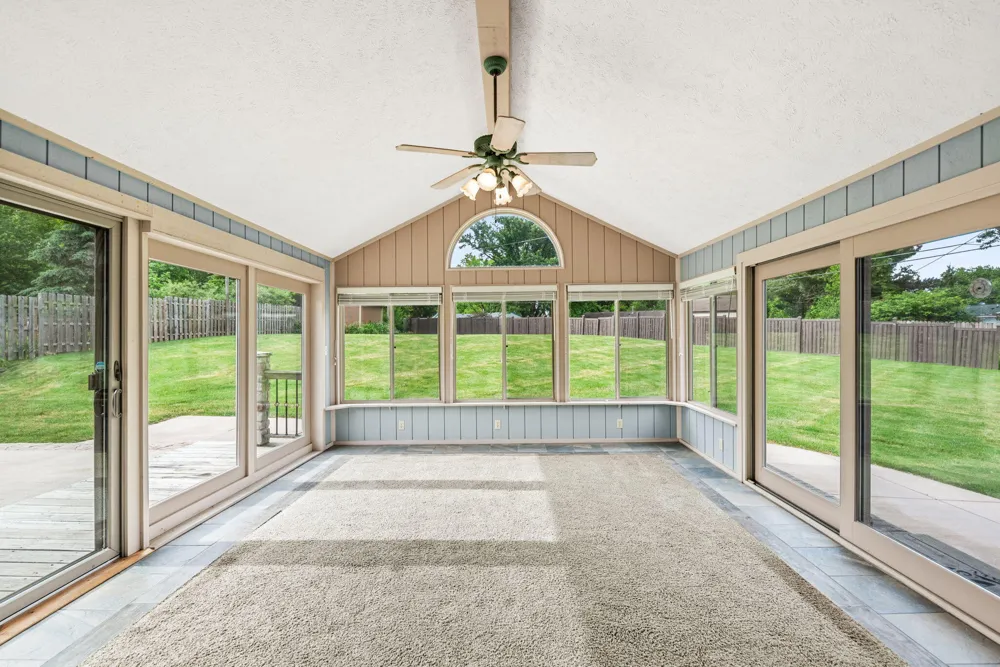 2499 Willowwood Avenue Valparaiso, IN 46383