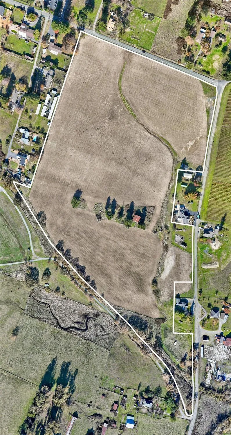 6000 Petersen Road Sebastopol, CA 95472