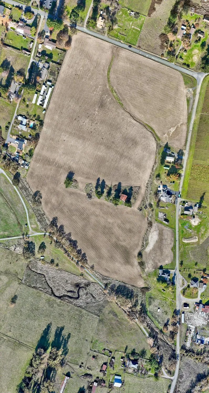 6000 Petersen Road Sebastopol, CA 95472