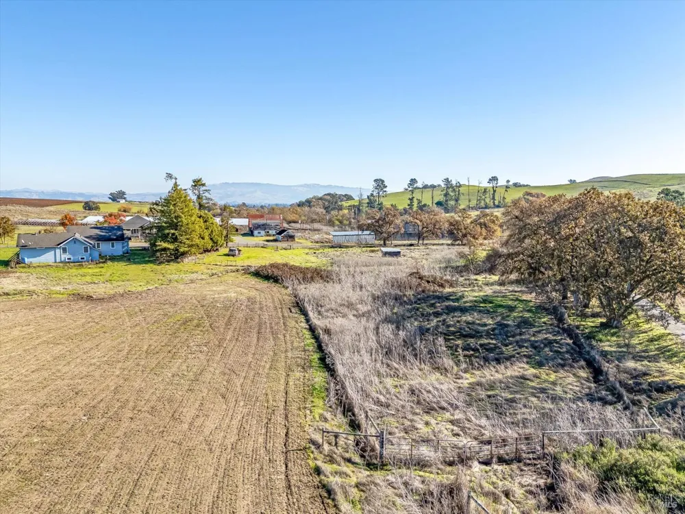 6000 Petersen Road Sebastopol, CA 95472