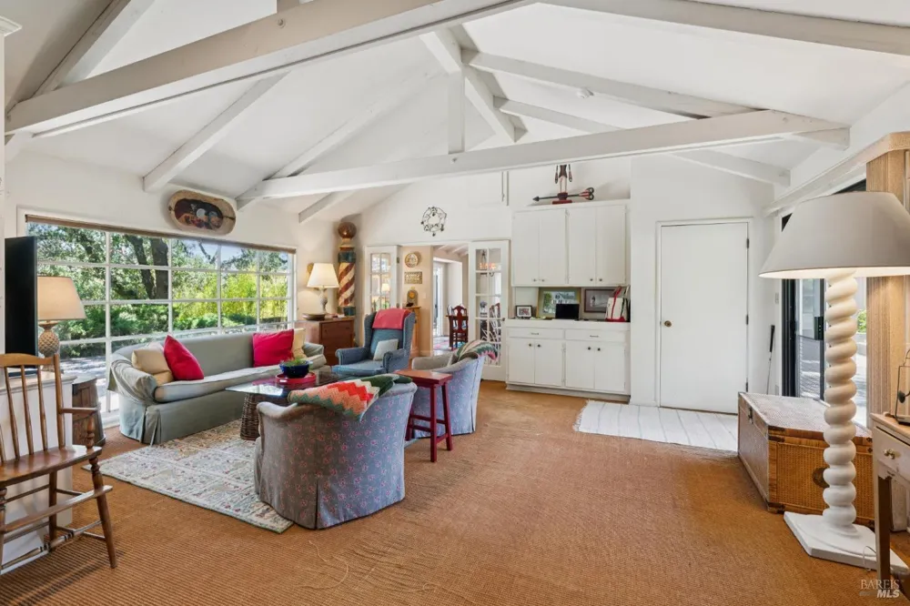 3393 Saint Helena Highway St. Helena, CA 94574