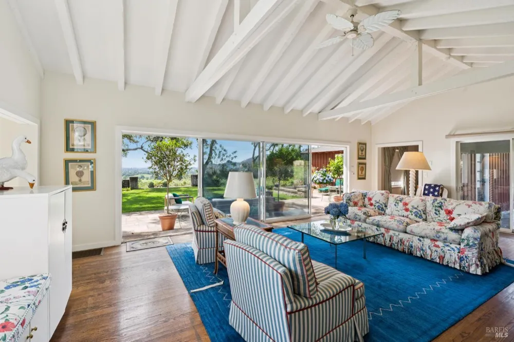 3393 Saint Helena Highway St. Helena, CA 94574