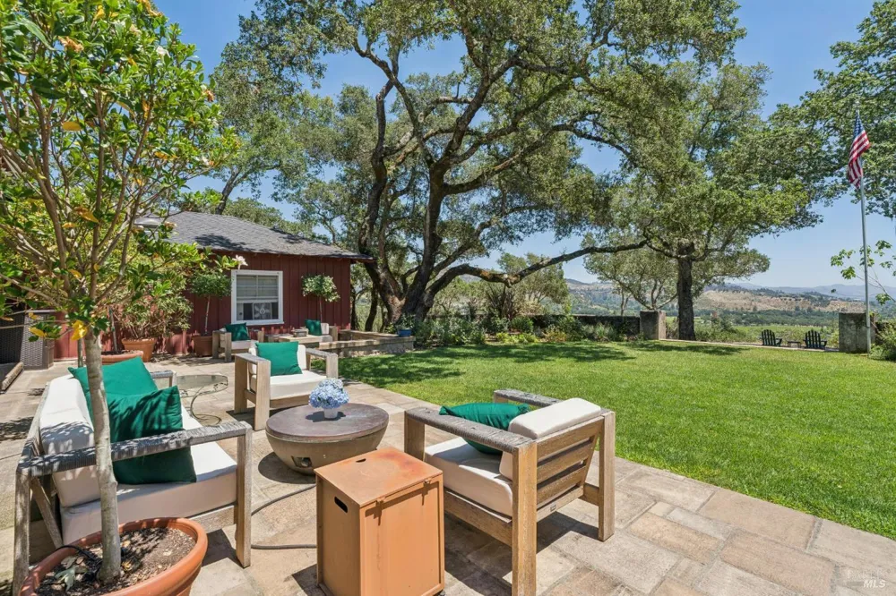 3393 Saint Helena Highway St. Helena, CA 94574