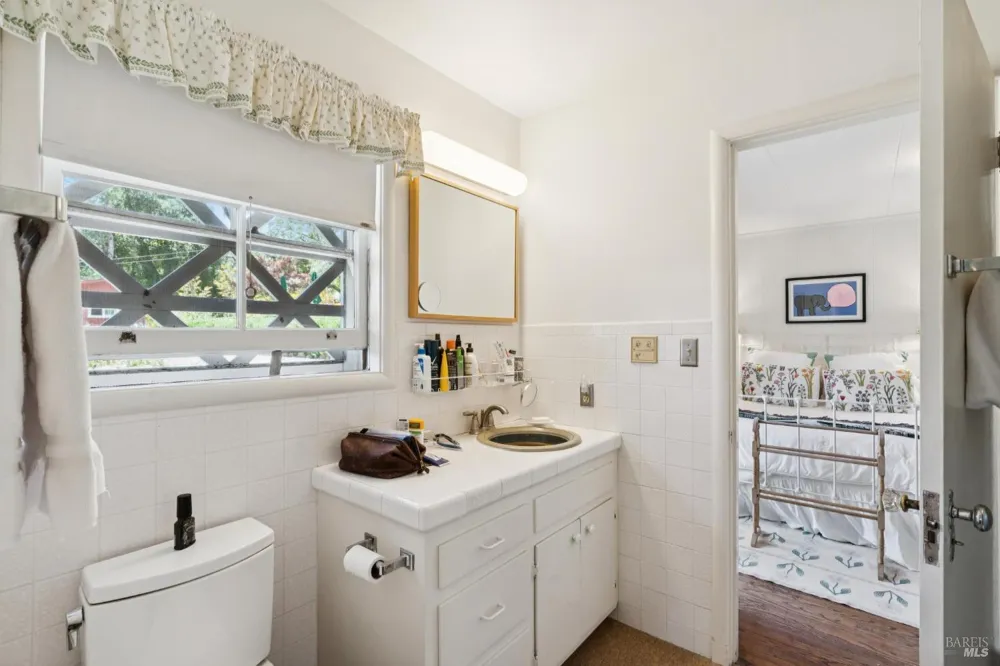 3393 Saint Helena Highway St. Helena, CA 94574