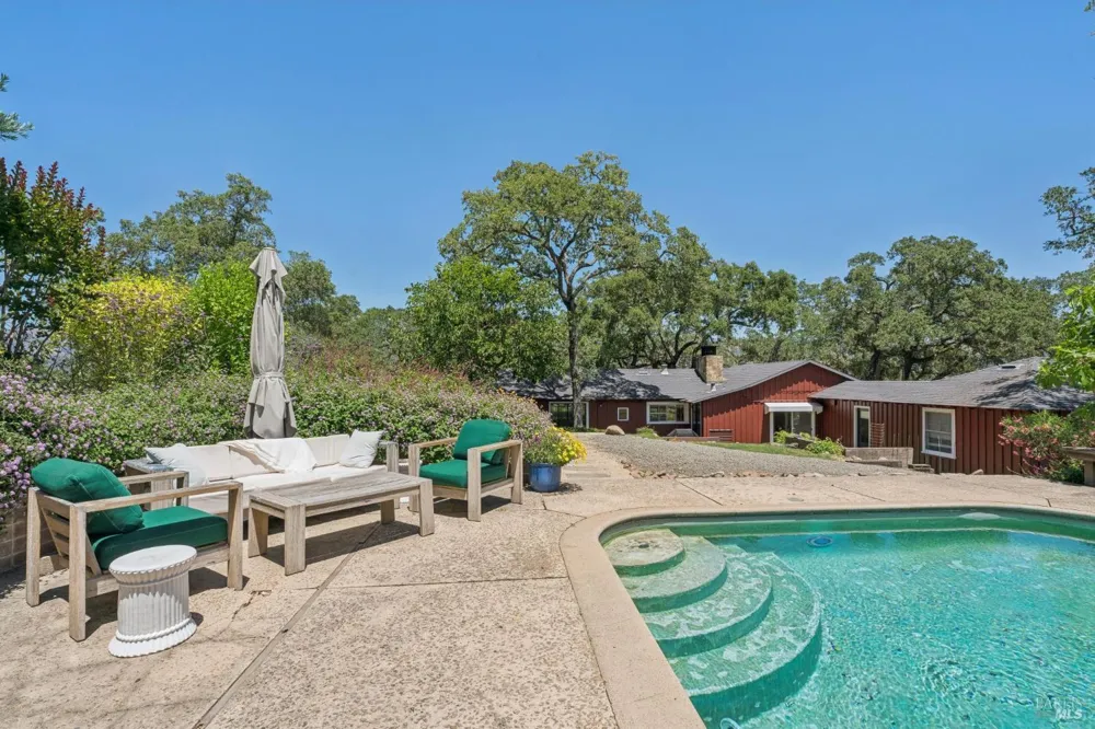 3393 Saint Helena Highway St. Helena, CA 94574