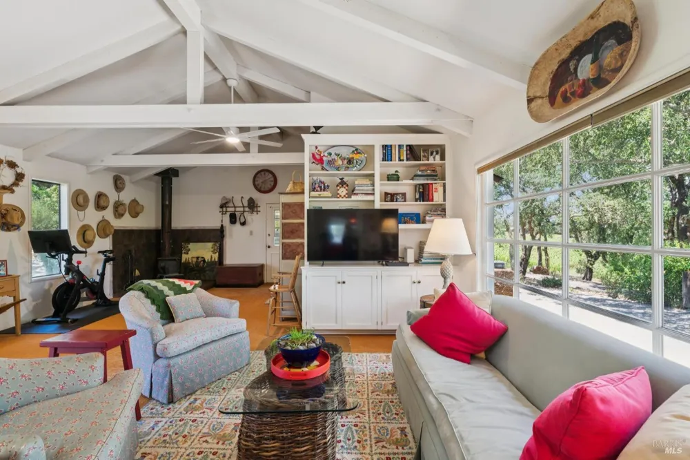 3393 Saint Helena Highway St. Helena, CA 94574