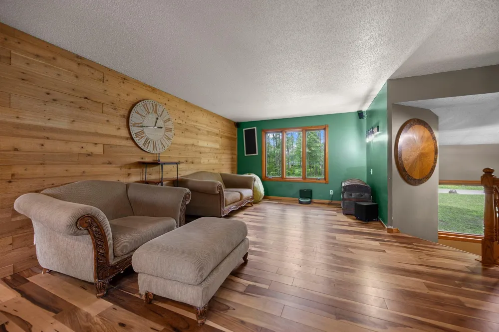 6943 350th Street Stacy, MN 55079