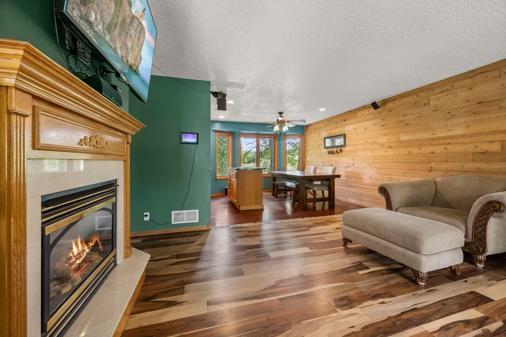 6943 350th Street Stacy, MN 55079