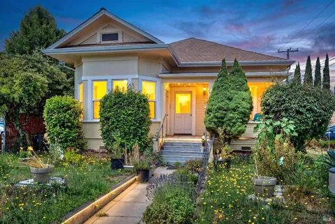 156 S Humboldt Street