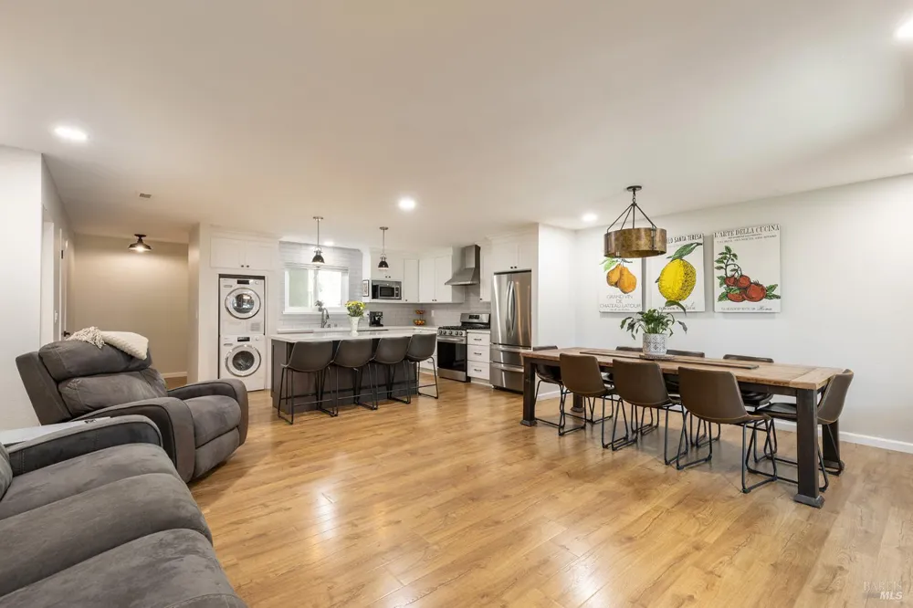 225 2nd Street E ##27 Sonoma, CA 95476