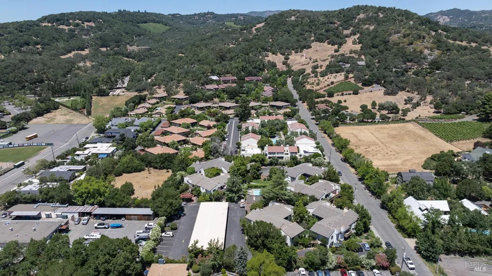 225 2nd Street E ##27 Sonoma, CA 95476