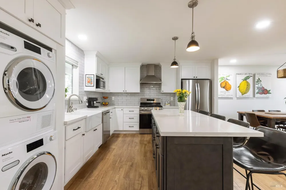 225 2nd Street E ##27 Sonoma, CA 95476