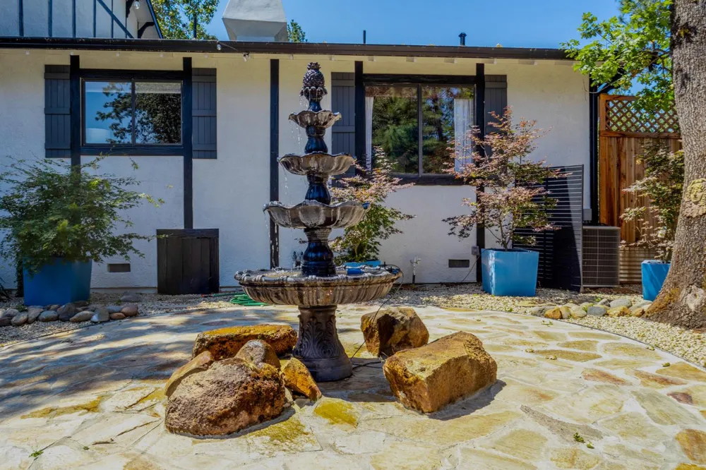 27689 Table Meadow Road Auburn, CA 95602