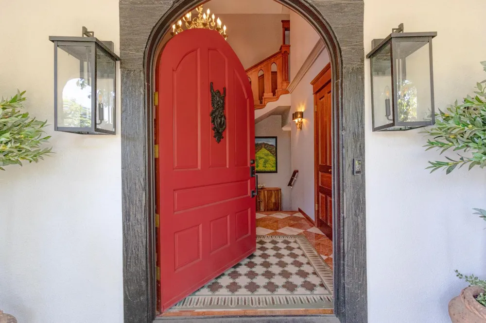 27689 Table Meadow Road Auburn, CA 95602