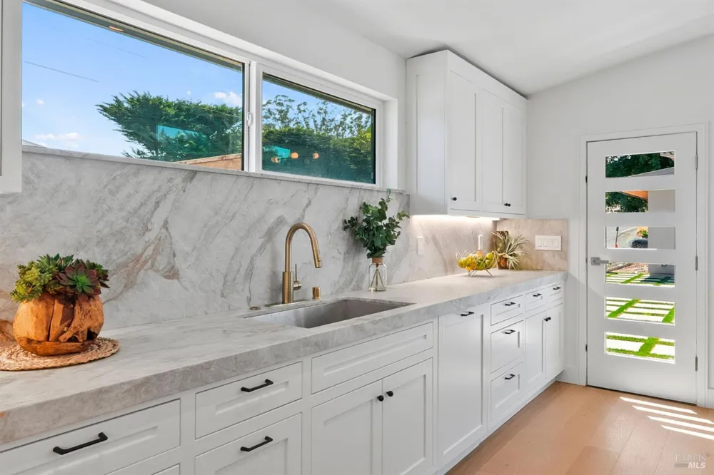 50 Birch Street Mill Valley, CA 94941