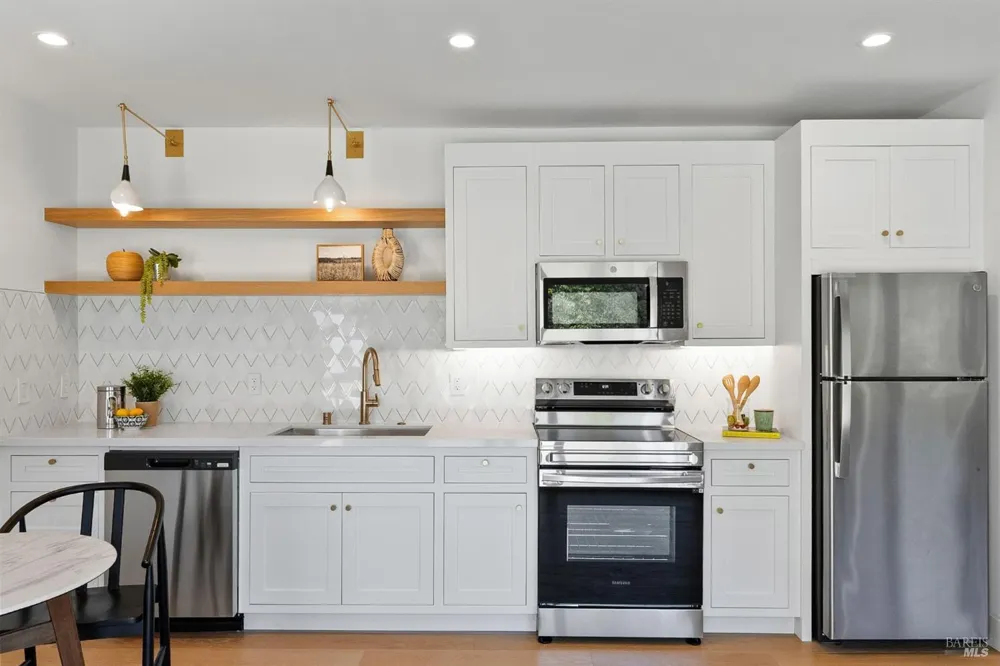 50 Birch Street Mill Valley, CA 94941
