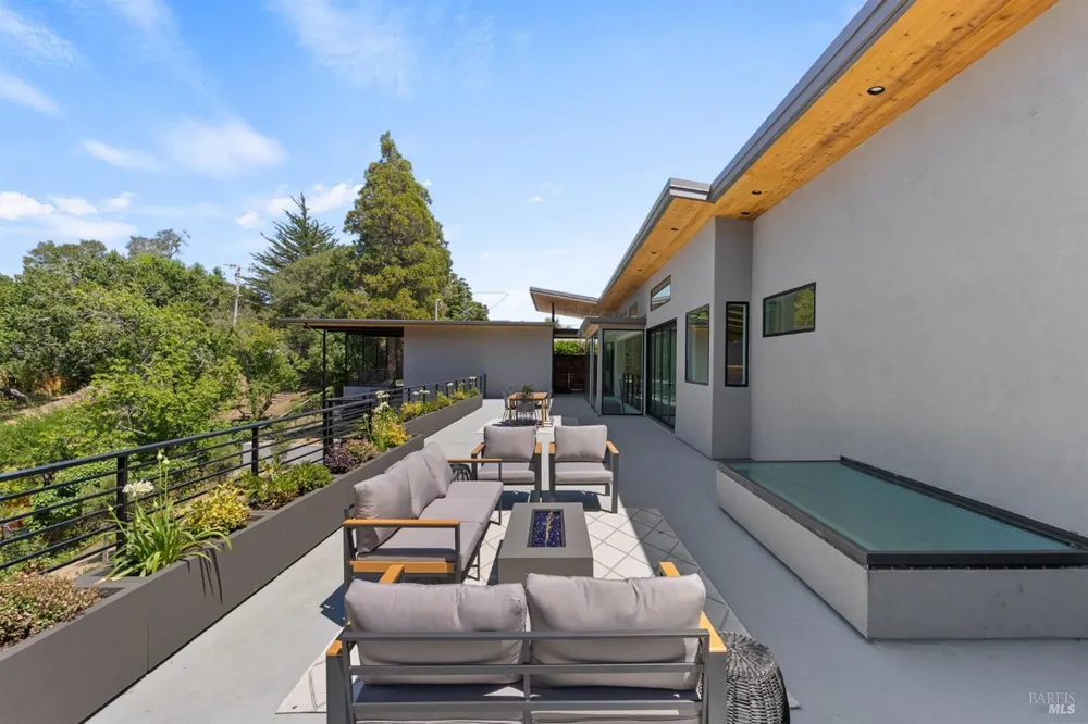50 Birch Street Mill Valley, CA 94941