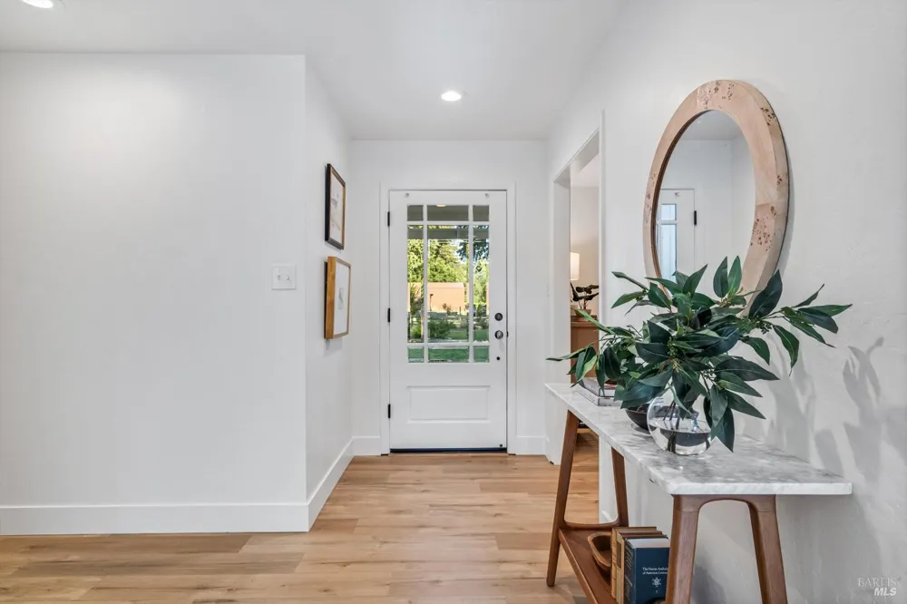 47 Hoff Road Kenwood, CA 95409