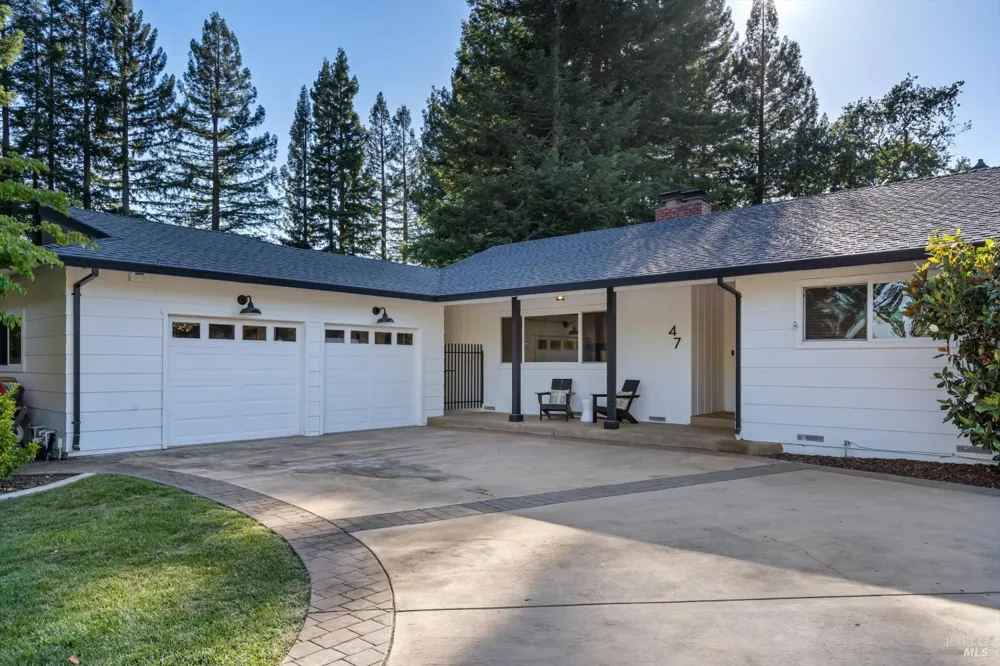 47 Hoff Road Kenwood, CA 95409