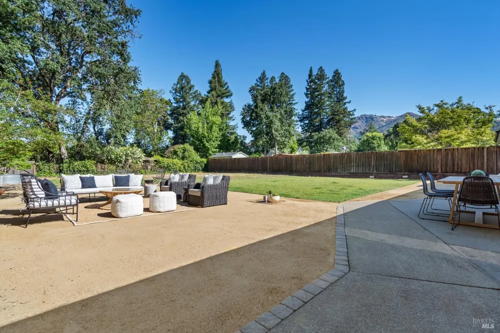 47 Hoff Road Kenwood, CA 95409