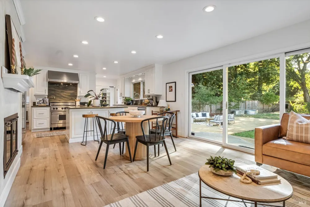 47 Hoff Road Kenwood, CA 95409