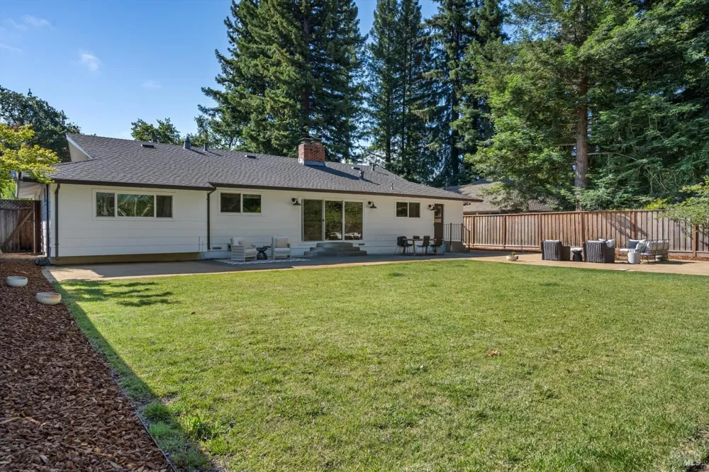 47 Hoff Road Kenwood, CA 95409