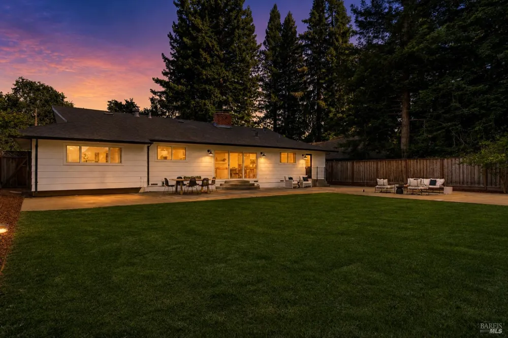 47 Hoff Road Kenwood, CA 95409