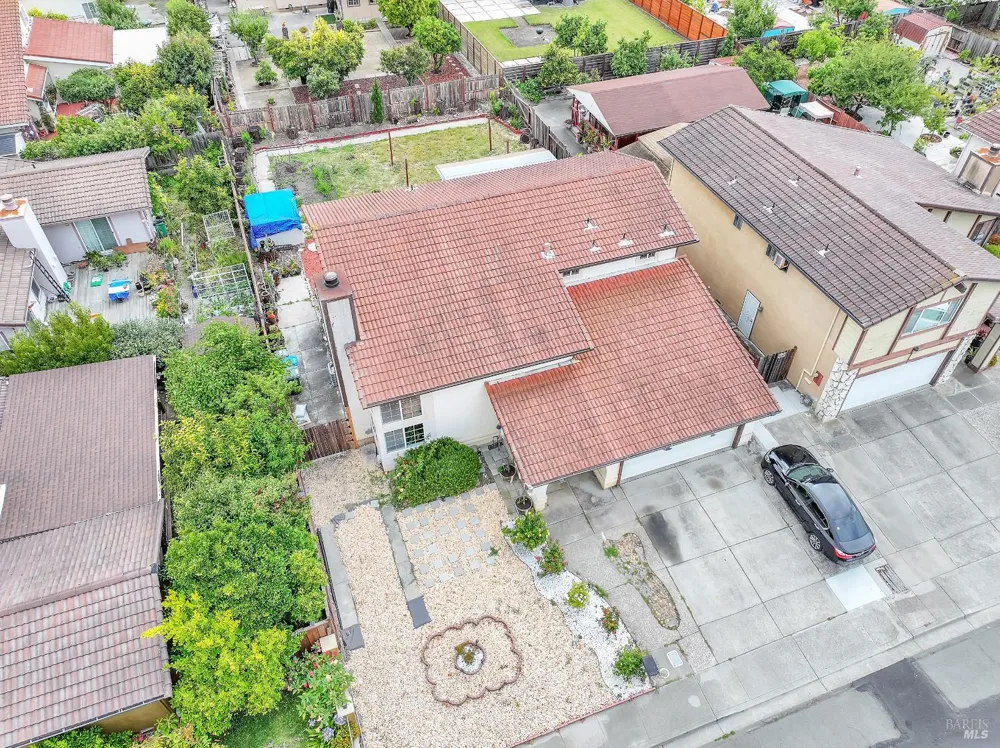 472 Newport Way Vallejo, CA 94589