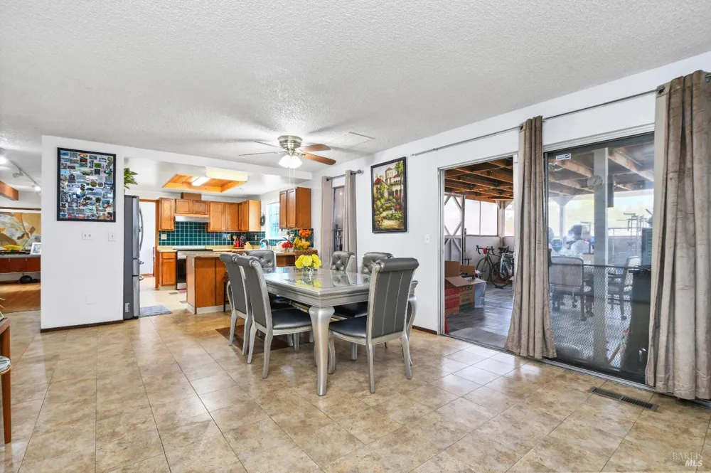 472 Newport Way Vallejo, CA 94589